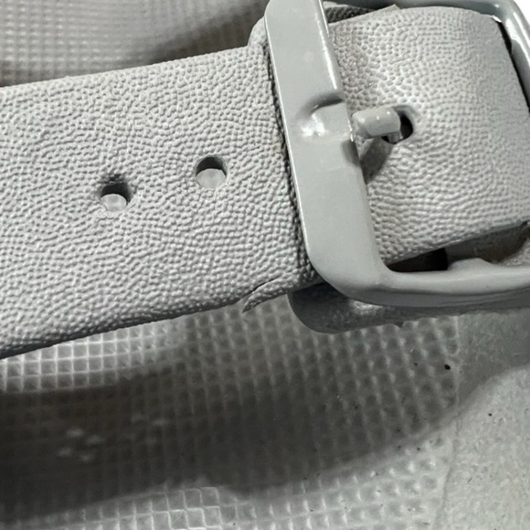 Bebe Marbella Gray Slip On Sandals Size 9 - Picture 7 of 7